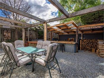 The Hillvue with Spa (Bachcare) - Arrowtown