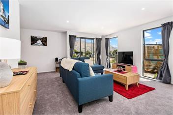 The Place To Be (Bachcare) - Wanaka