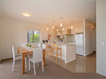 Lakeside Villa Retreat (Bachcare) - Matarangi