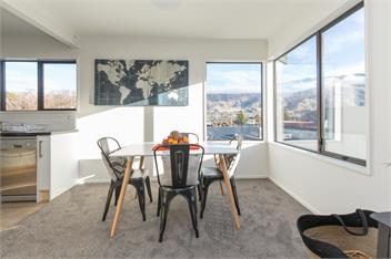 Bo's Bach - Pet Friendly - Wanaka