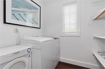 Sandy Jandal - Russell Cottages - Bay of Islands