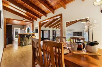 The Alpine (Bachcare) - Queenstown
