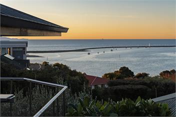 Lighthouse Vista - Nelson