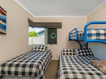 Hawk Hill Getaway (Bachcare) - Cooks Beach