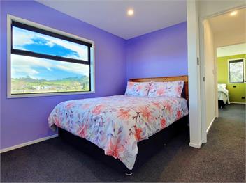 Hosts on the Coast Hillview Hideaway - Waihi Beach