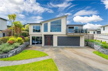 Holiday House Lake Taupo - Taupo