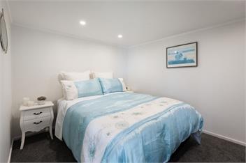 Two Palms (Bachcare) - Waihi Beach