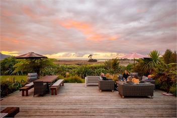 Zatori - A Luxury Paradise for Adventure or Relaxation - Golden Bay