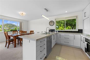 The Lakeside (Bachcare) - Tauranga