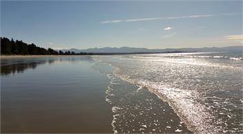 Best Views in Nelson and a Swimming Pool! - Nelson