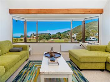 Beachfront Landing (Bachcare) - Pauanui