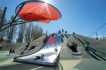 Louisa Chandler - handy to city - Christchurch
