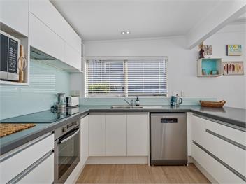 Beachfront Beauty (Bachcare) - Whangamata