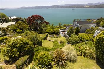 Stay over the Harbour - Beautiful Miramar Villa - Wellington