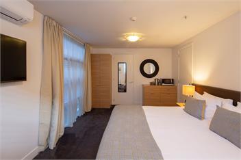 Queenstown Studio | Lake Access, WiFi & Parking - Queenstown