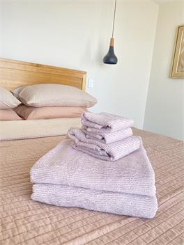 No.10 - A Boutique Harbour View Retreat -