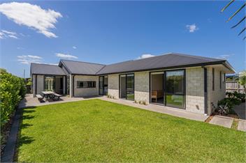 Waterways No 6 - Whitianga - 