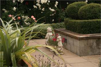 Walnut Grove Lodge sleeps 26 - Christchurch
