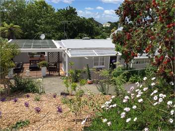 LARGE TORBAY HOME: Short Walk to Two Beaches - Auckland