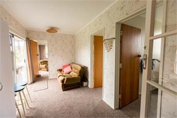 Very Spacious Holiday Home in Whangamata, Coromandel - 