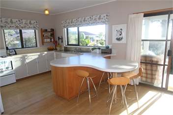 West End Bliss - Whakatane