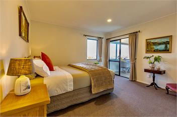 wonderful views holiday house - Auckland