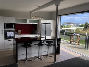 Modern Beach Apartment  - Foxton beach 
