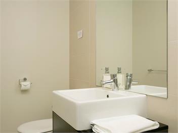 Marinaside Villa (Bachcare) - Taupo Central