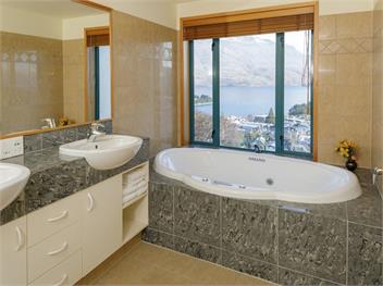Deja Vu (Bachcare) - Queenstown