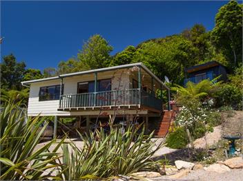 Tidal Treasure (Bachcare) - Collingwood