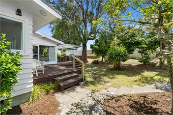 Blue Gate Cottage (Bachcare) - Waikanae Beach