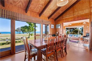 Lakeside Lodge (Bachcare) - Tauranga Taupo