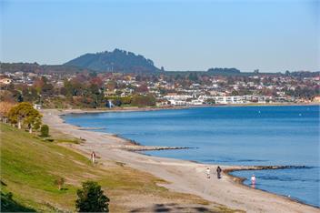 Midtown Tui Villa (Bachcare) - Taupo Central