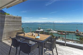 Penthouse 37 - Nelson Waterfront Apartment - Nelson