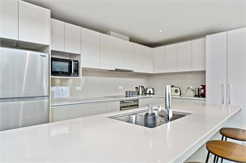 Two Views - Watermark Apartment Taupo - Taupo