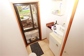 Tindalls Hideaway - 200 steps to beach - Whangaparaoa