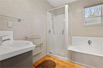 Pukeko Lodge (Bachcare) - Turangi
