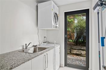 Urban Oasis (Bachcare) - Wanaka