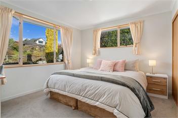 Scaife Place Lodge (Bachcare) - Wanaka