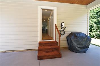 Early Escape - Bookahome - Hamilton