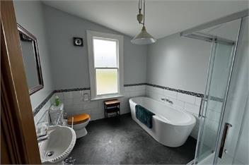 Stunning villa a few minutes walk from the picturesque Constance Bay - West Coast