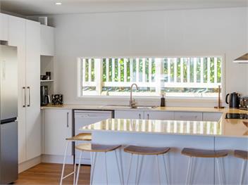 Greenhills Charmer (Bachcare) - Coromandel