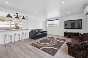 Coastal Comfort (Bachcare) - Foxton