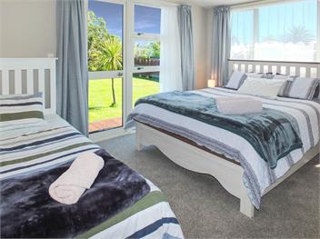 Snapper Bach (Bachcare) - Foxton