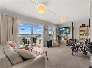 Harbour Escape (Bachcare) - Paparoa