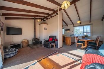 Cosy Crib (Bachcare) - Te Anau