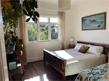 Wainui Stream Homestead and Cottage - Raglan