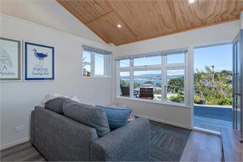 Oceanview Tiny Home - Whitianga