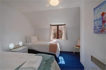 Monaco Shores Apartment - Nelson