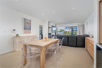 Villa One on the Waterways - Whitianga